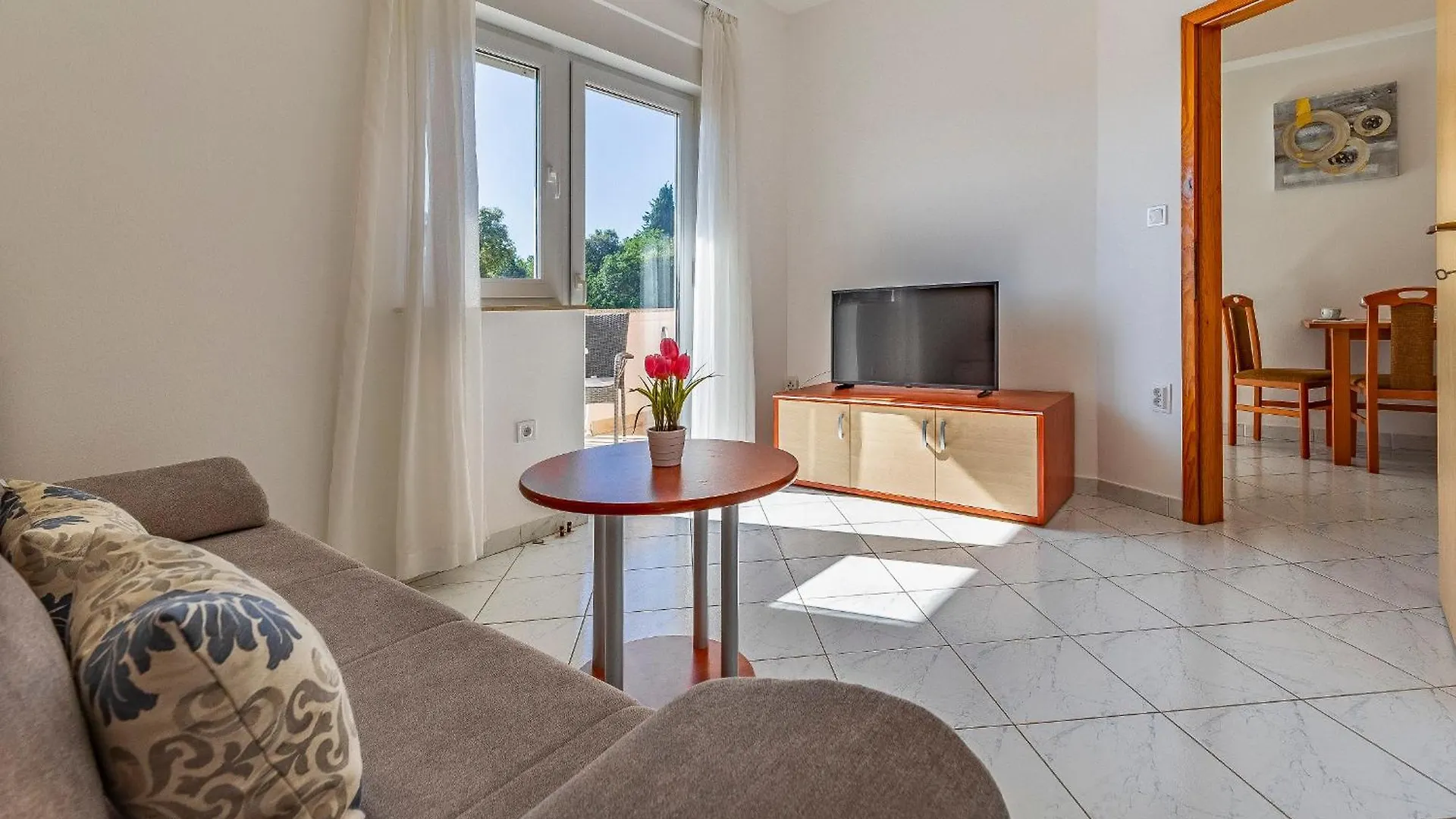 Apartments Rok Pula 0*,  Croatia