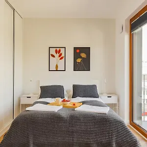 https://shortstaypoland-zdziechowskiego-b150.warsawhotelspoland.com