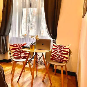 https://amazing-1-room-condo-warszawa-center-sauna.warsawhotelspoland.com